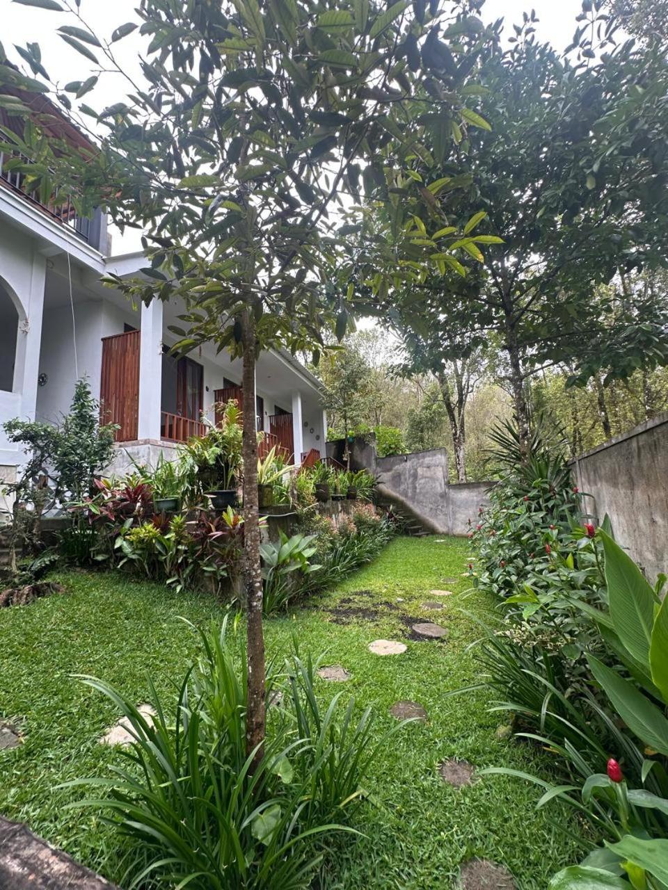 Umah Yugadi Bali Apartment Munduk  Room photo
